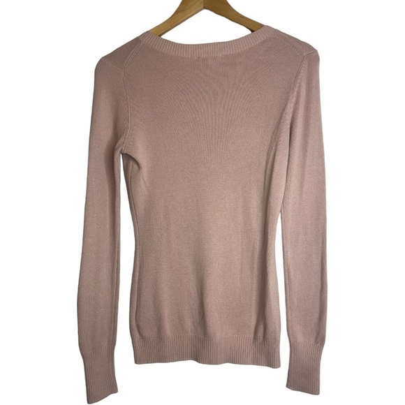 Express Sweater - Picture 2 of 3